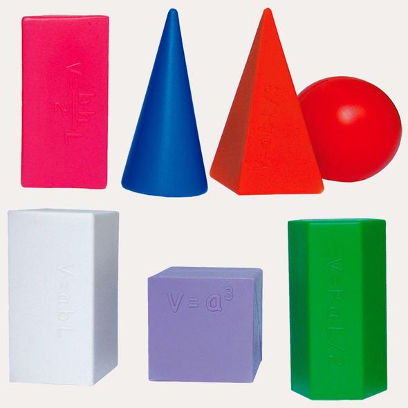 2018 CUERPOS GEOMETRICOS SOPLADOS CON ESTUCHE 8 PZAS.