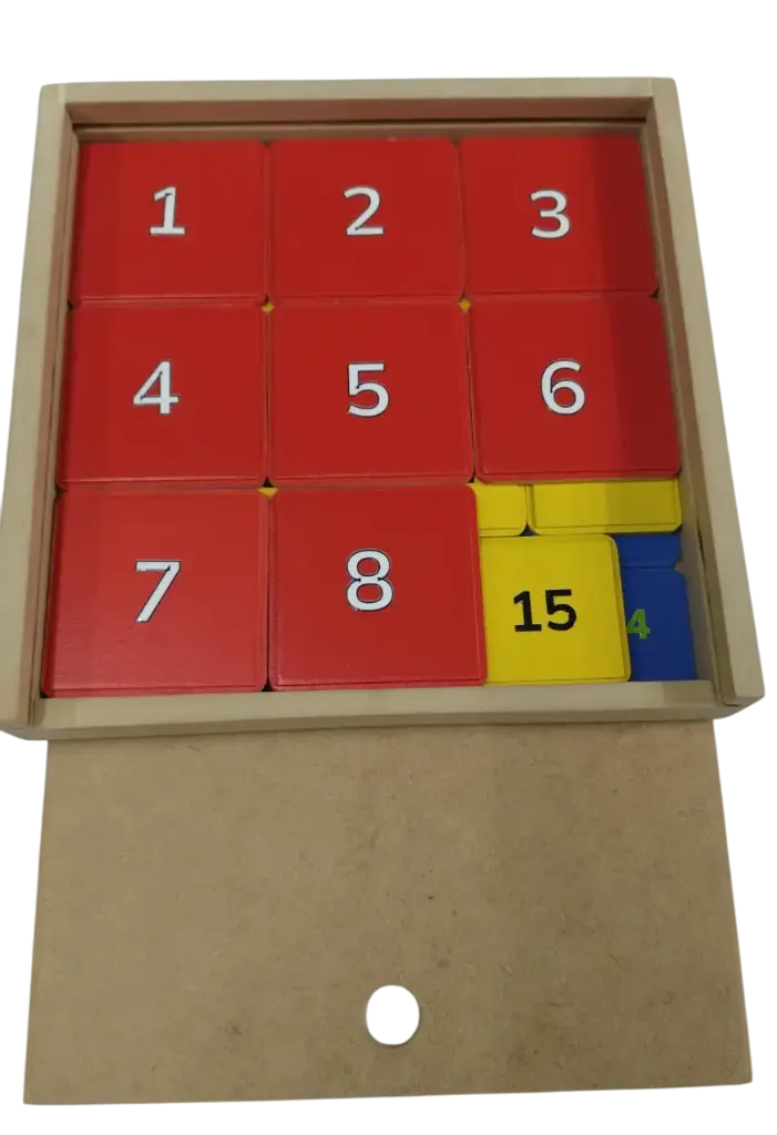JUEGO DE ROMPECOCOS